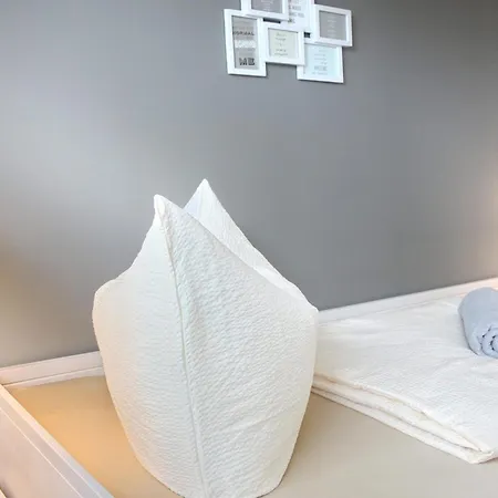 Dobra アパート リュベナウ